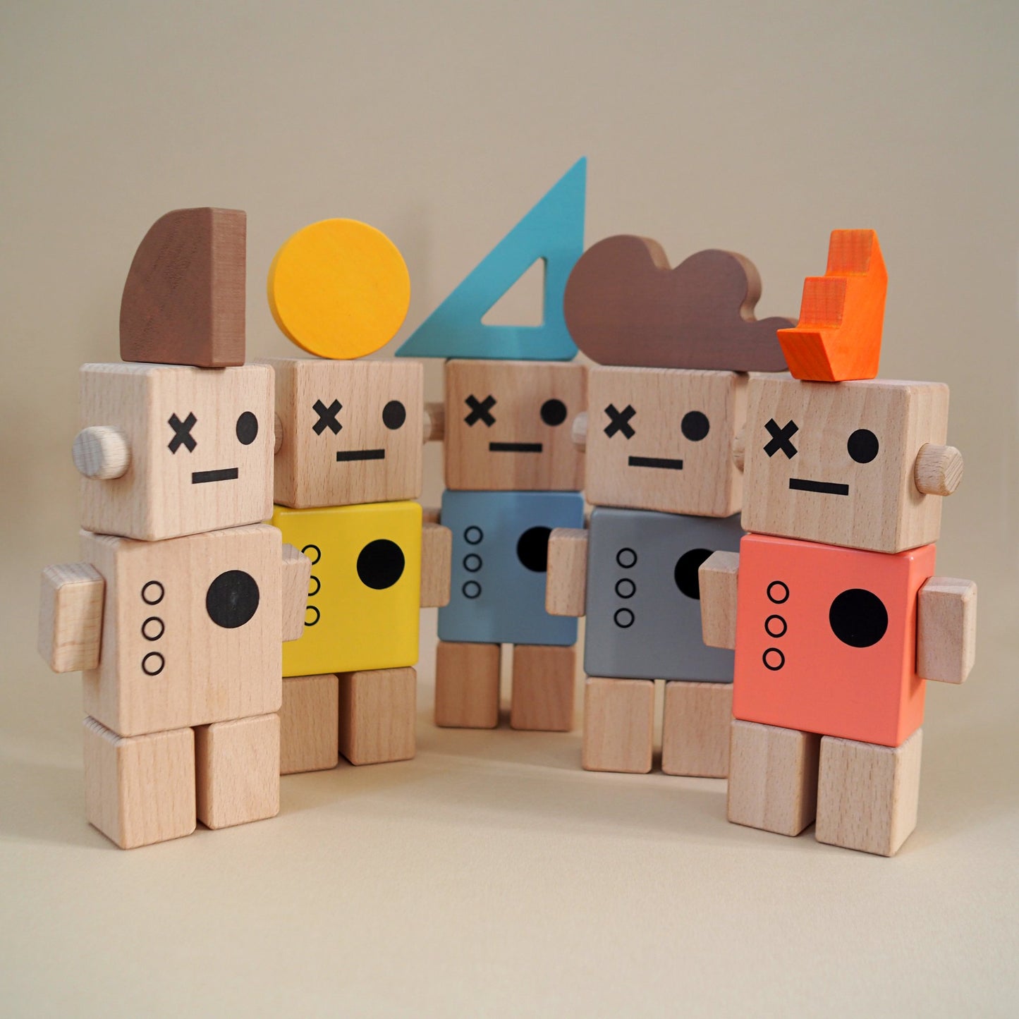 Baby robot en bois