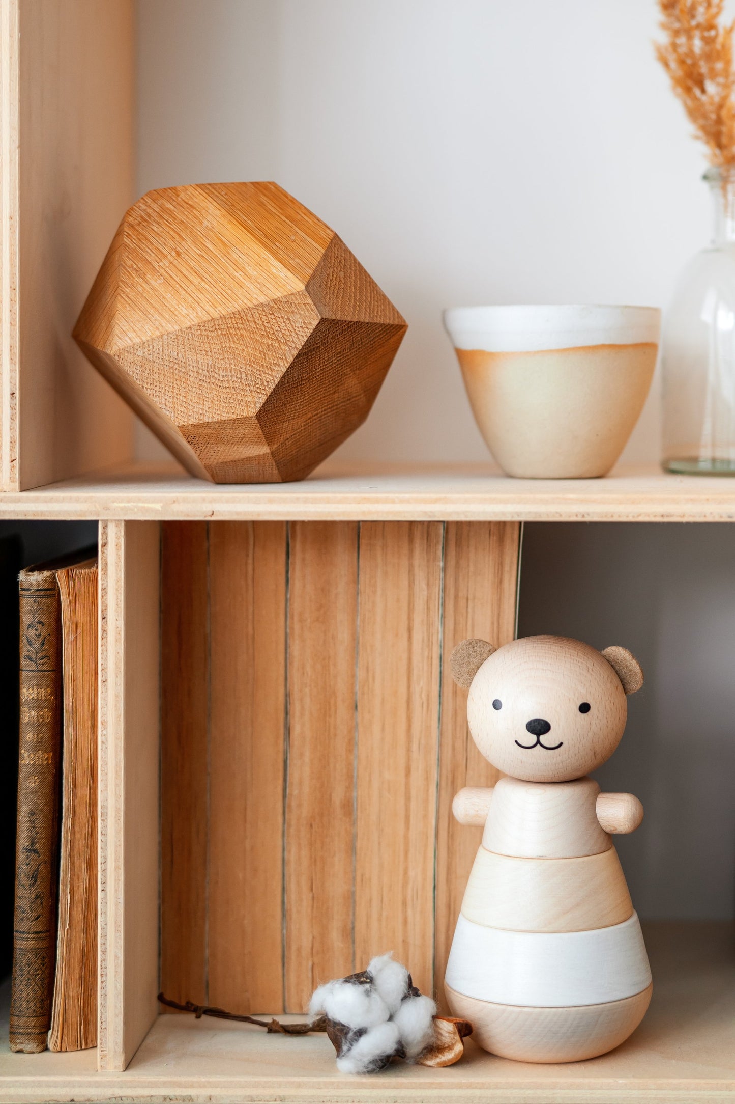 Ours empilable en bois blanc