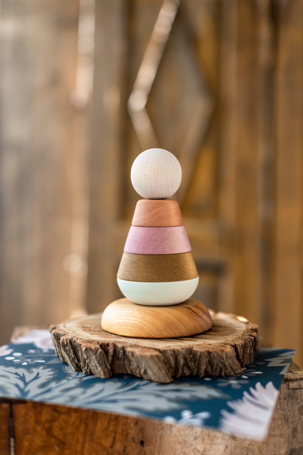 Jouet en bois - Tour empilable  "Pastel