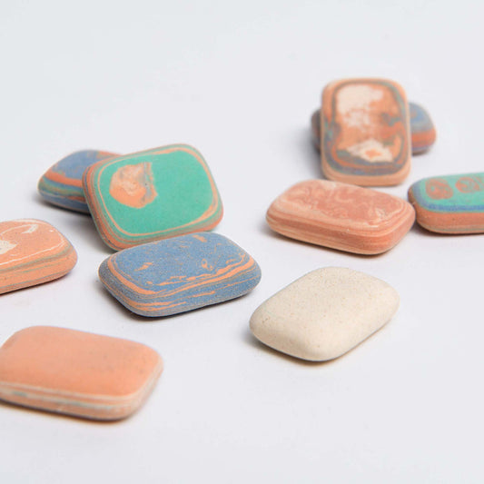 Petite gomme "cailloux"
