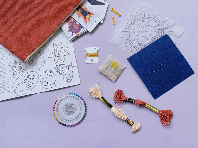 Kit DIY - Mes broderies astro