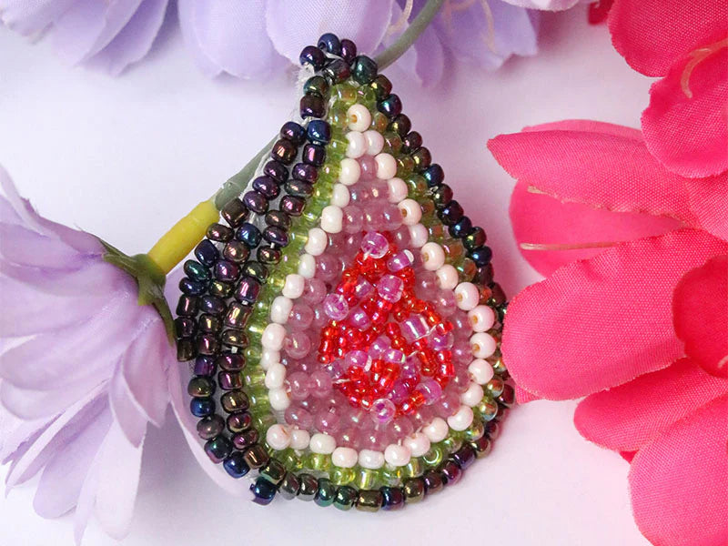 Kit DIY - Mes broches en broderie Luneville