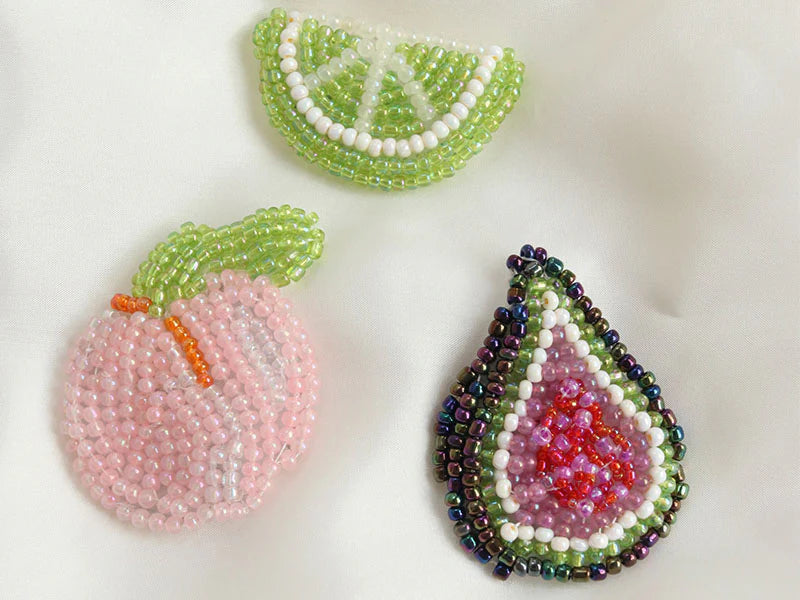 Kit DIY - Mes broches en broderie Luneville
