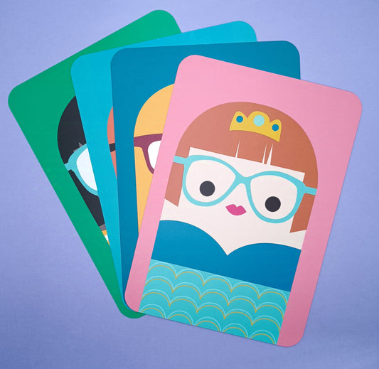 Lot de 4 cartes postales "Les filles"
