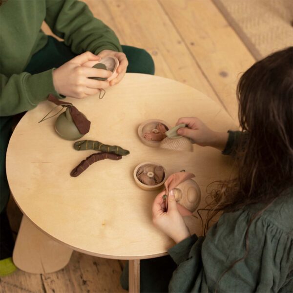 Jeu d'histoire en bois - Poire et son petit ami