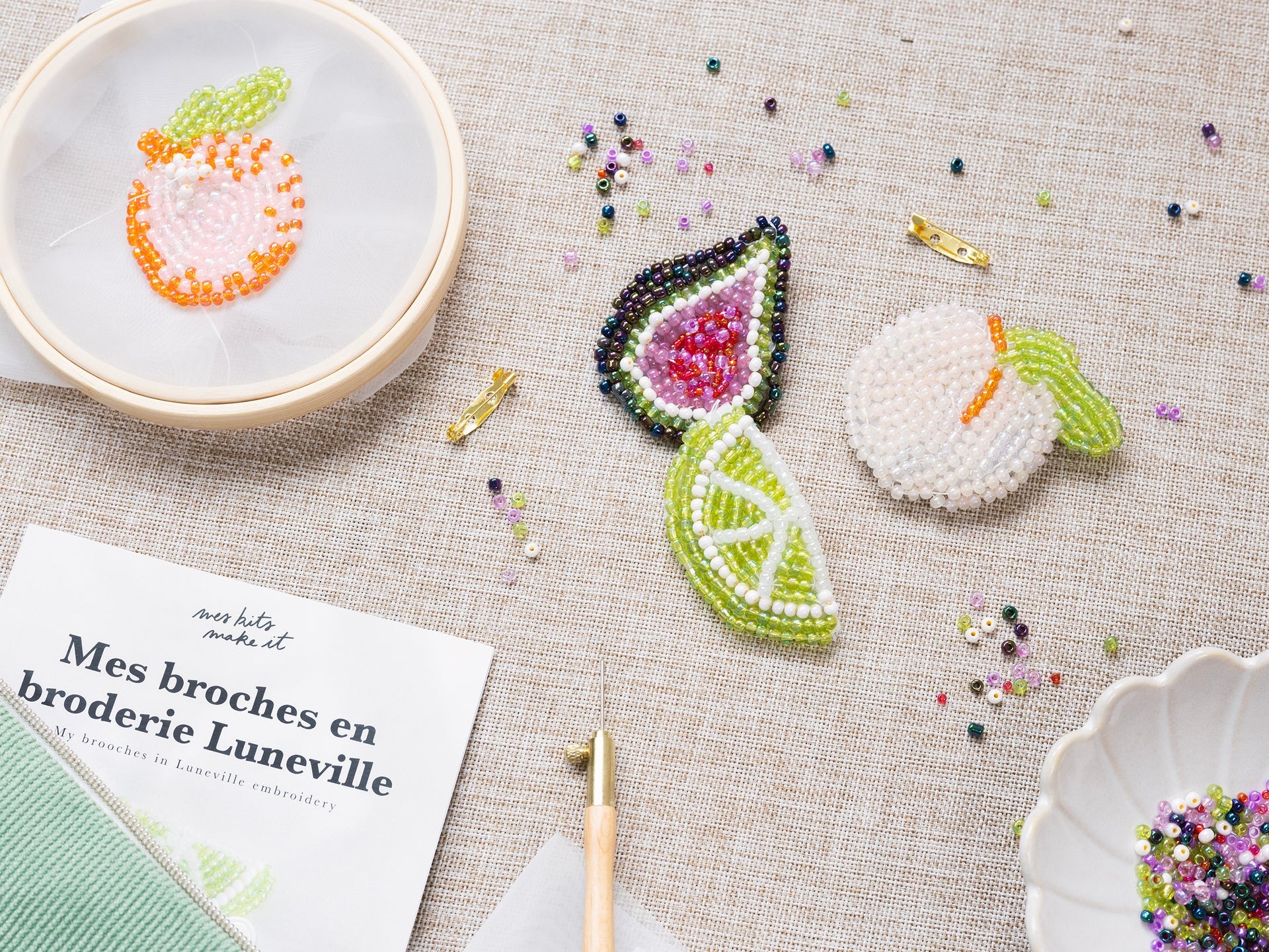 Kit DIY - Mes broches en broderie Luneville