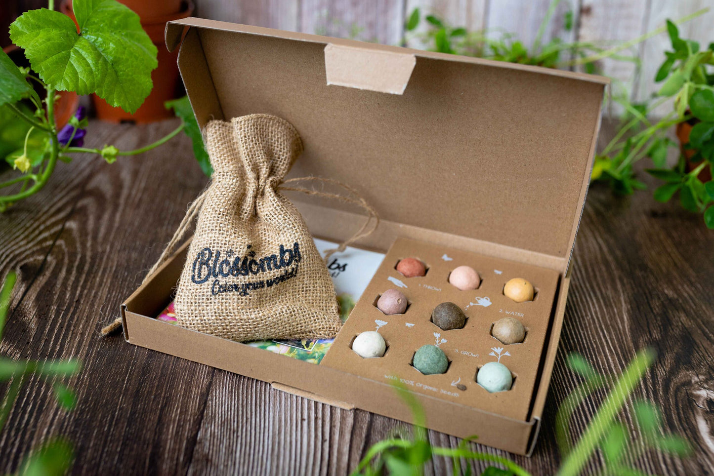 Coffret cadeau 9 bombes de fleurs colorées et son sac