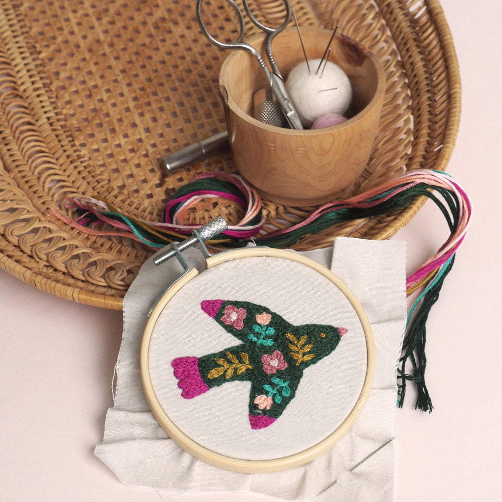Kit à broder motif oiseau - Mini Labo