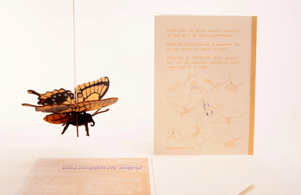 Carte postale papillon 3D à monter